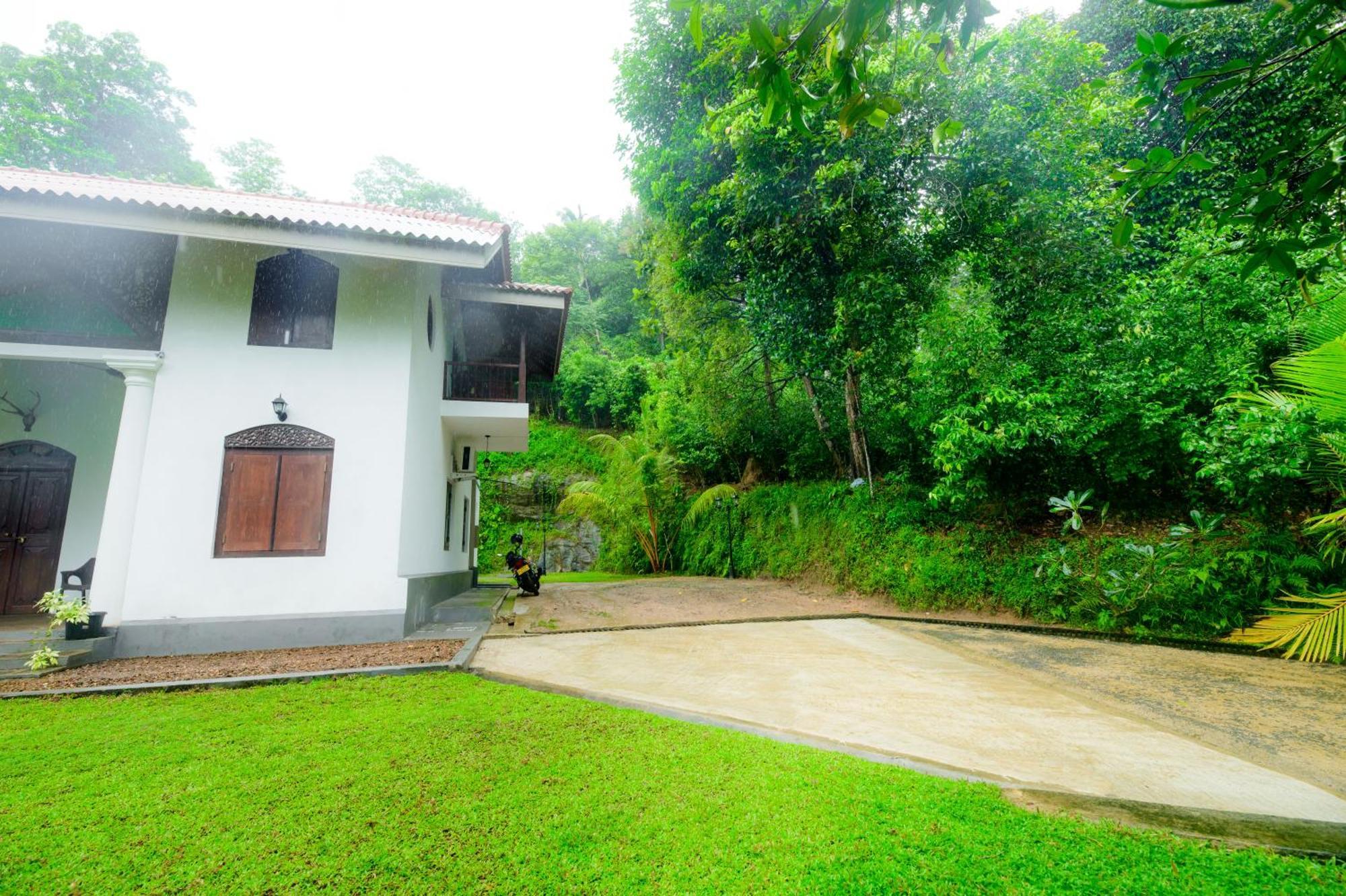 Hill House Villa - Two Bedroom Galle Kültér fotó